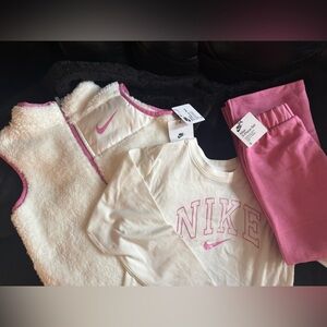 3 piece girls Nike set